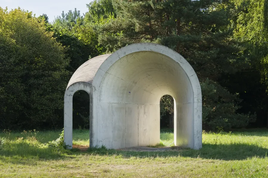 Öffentliche Skulptur aus Beton